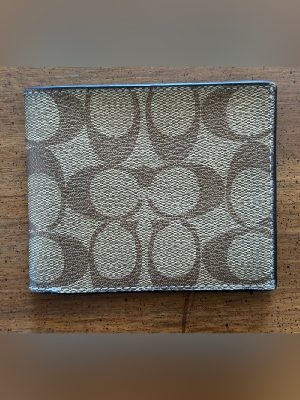 Coach Signature Canvas Card Wallet in Khaki and Chalk